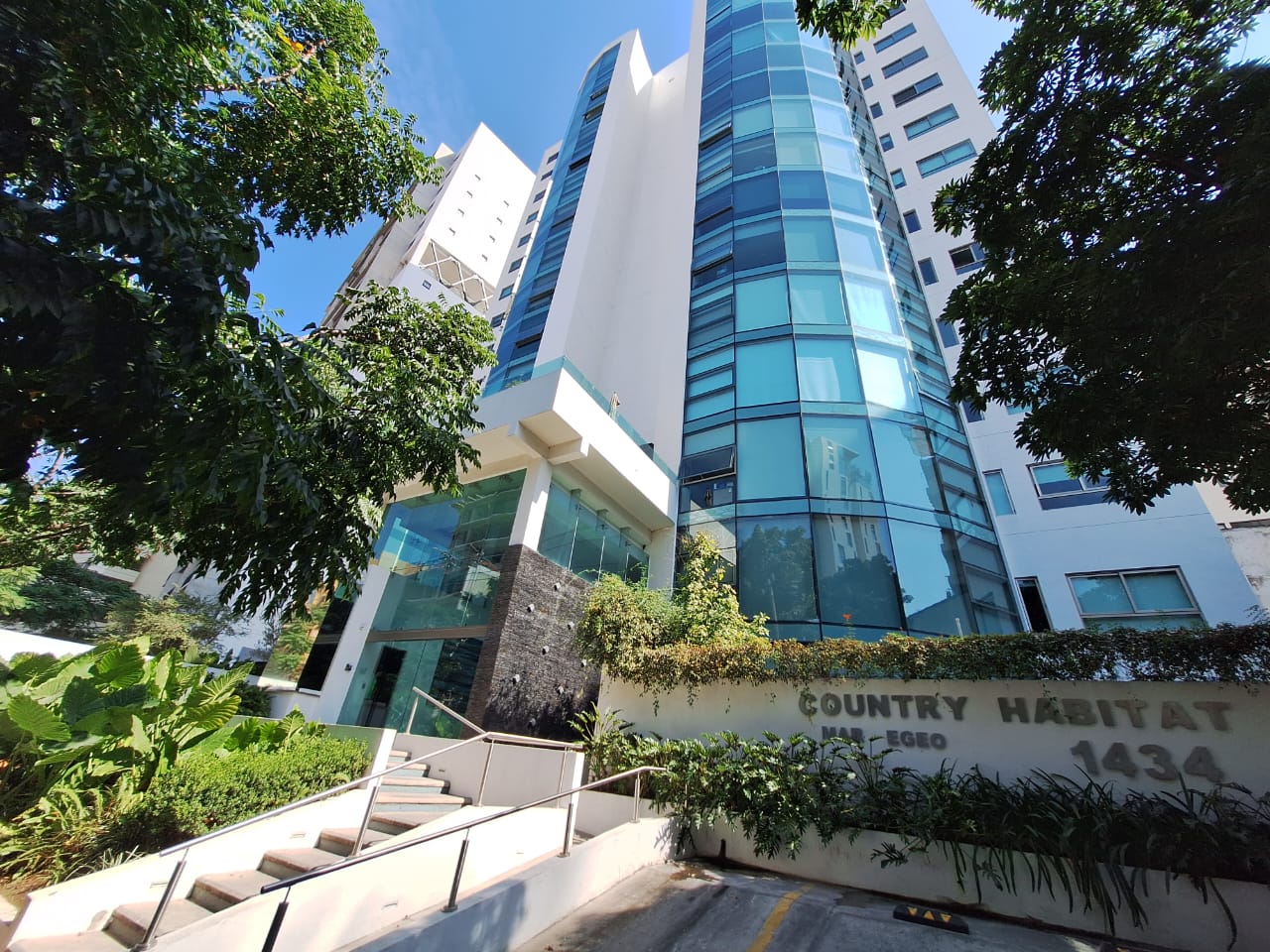 Edificio de departamentos en venta en GDL