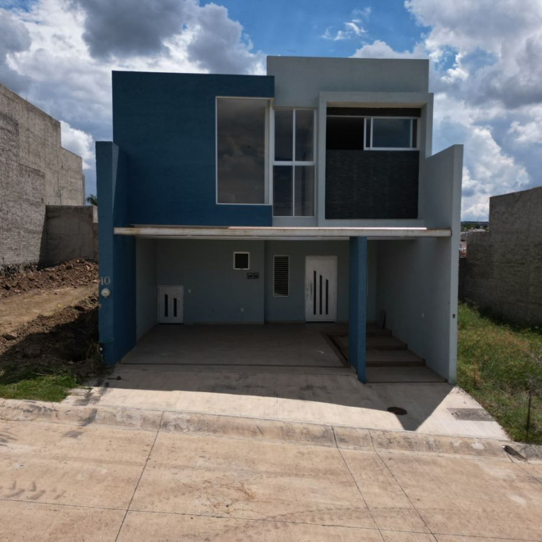 Casa en venta en Zapotlanejo